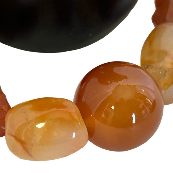 Marbled Carnelian Round Beaded Stone Necklace Gold Hardware - Picture 3 of 7